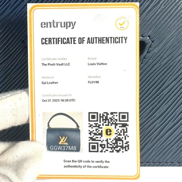 Louis Vuitton Epi Twist Shoulder Bag MM - Picture 8 of 8